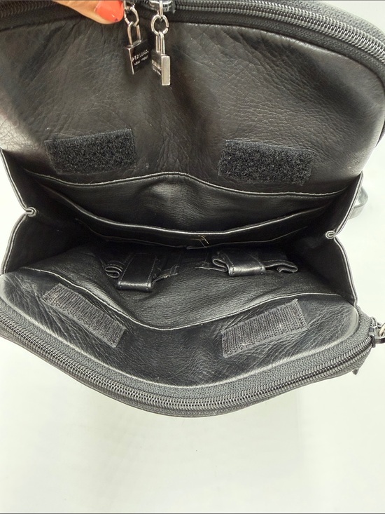 Perlina Black Leather Women’s Backpack with Top Handle main image 11